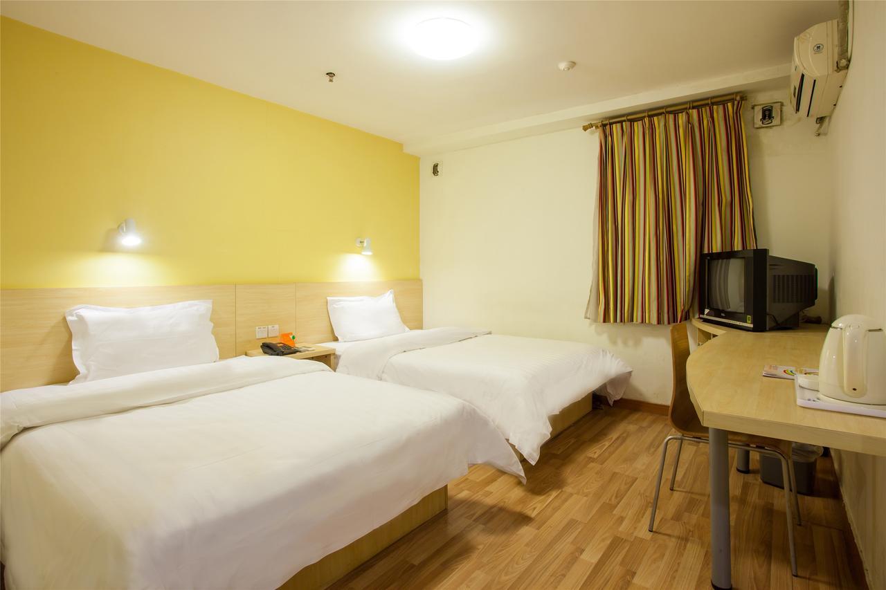 Iu Hotel Guangzhou Jingxi Nanfang Hospital Station Exterior foto